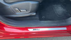 MG HS 1.5 T-GDI PHEV Trophy 5dr Auto Hatchback